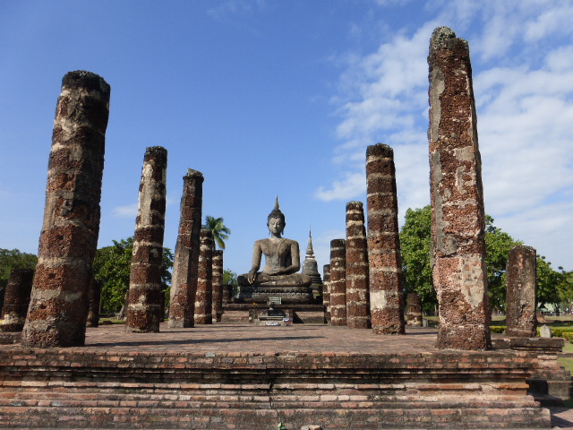 Ayutthaya vs Sukhothai: Comparing the Ancient Cities