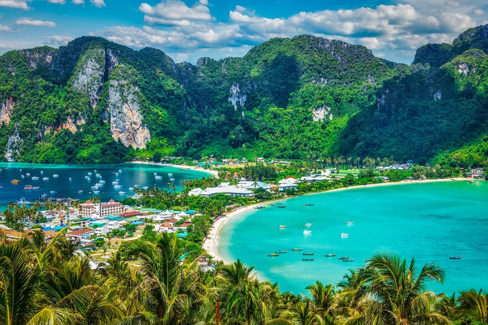 Discovering the Beauty of Thailands Tropical Islands