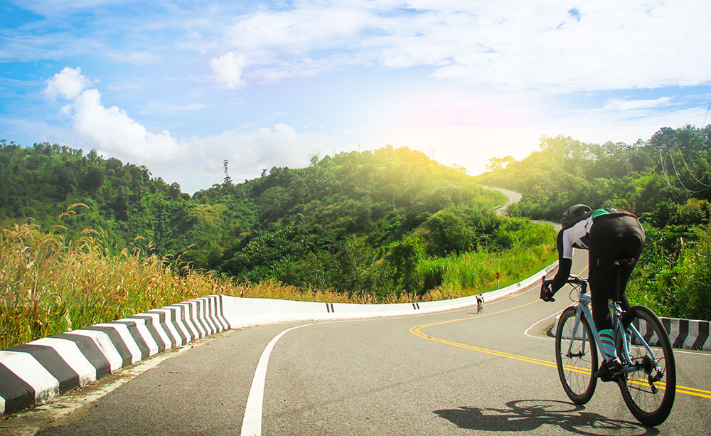 Exploring Thailand on Two Wheels: Cycling Routes and Pro Tips