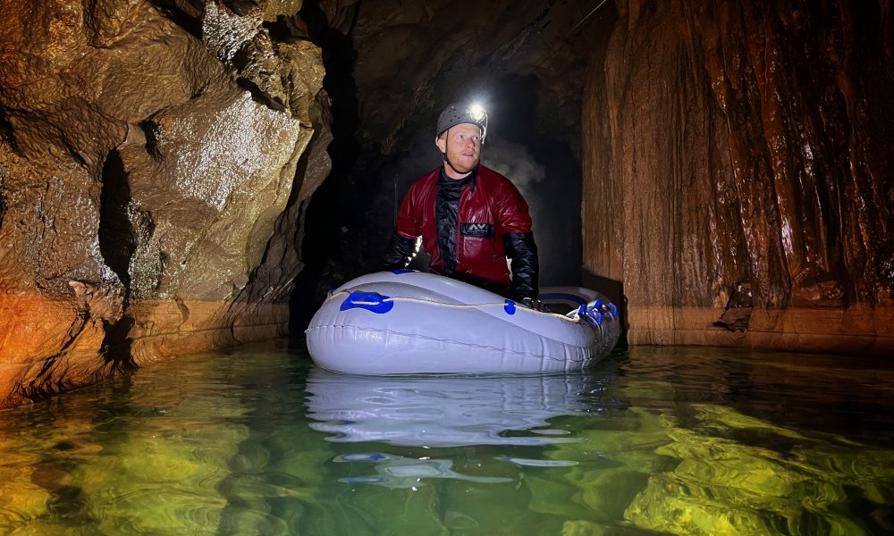 Exploring Thailand’s Majestic Underwater Caves: A Comprehensive Divers Guide