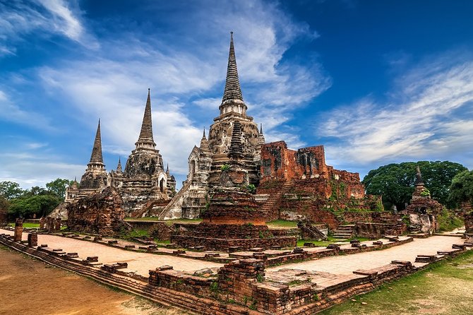 Exploring the Ancient Temples of Ayutthaya