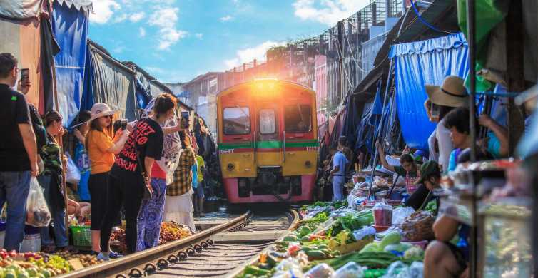 Exploring the Colorful Thai Market Culture: A Locals Perspective