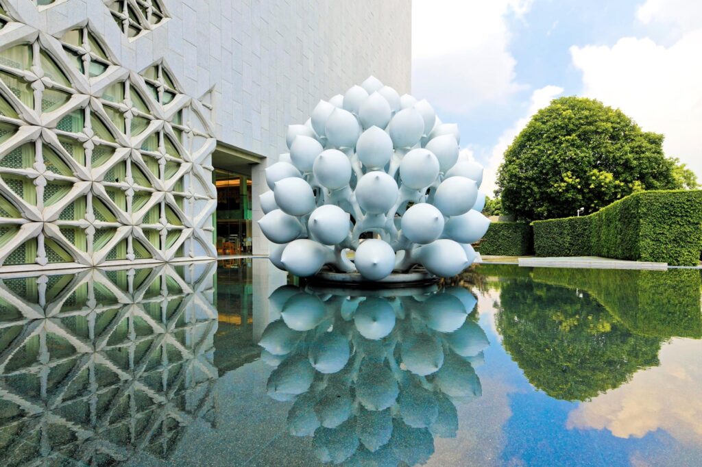 Exploring the Vibrant Art Scene in Thailand: Must-Visit Museums and Galleries