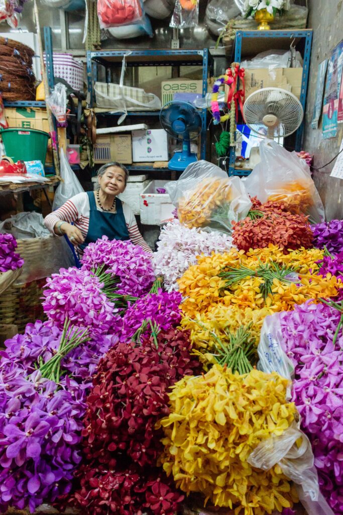 Exploring the Vibrant Flower Markets of Thailand