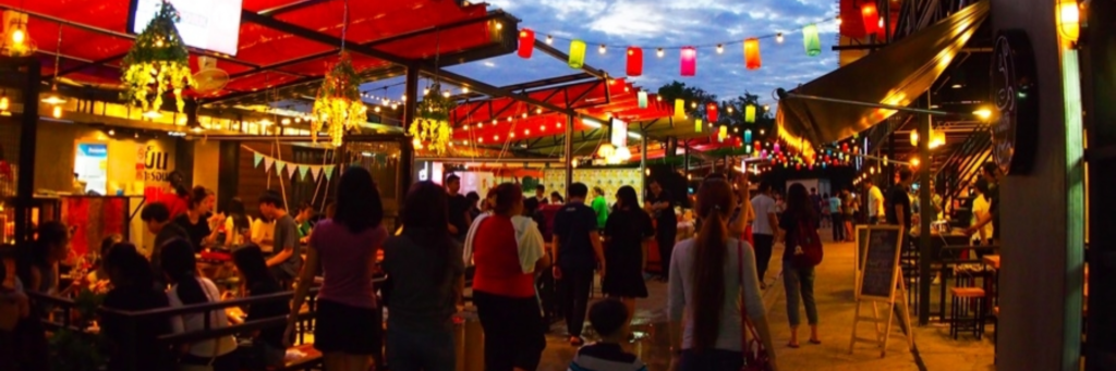 Thailands Vibrant Night Market Experience