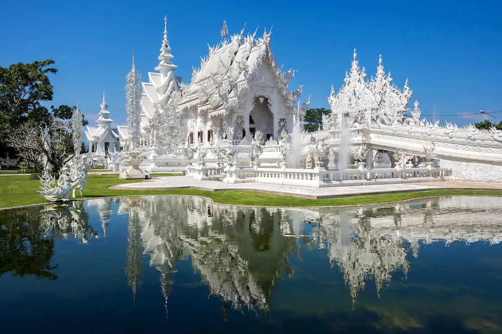 The Majestic Beauty of Buddhist Temples in Thailand