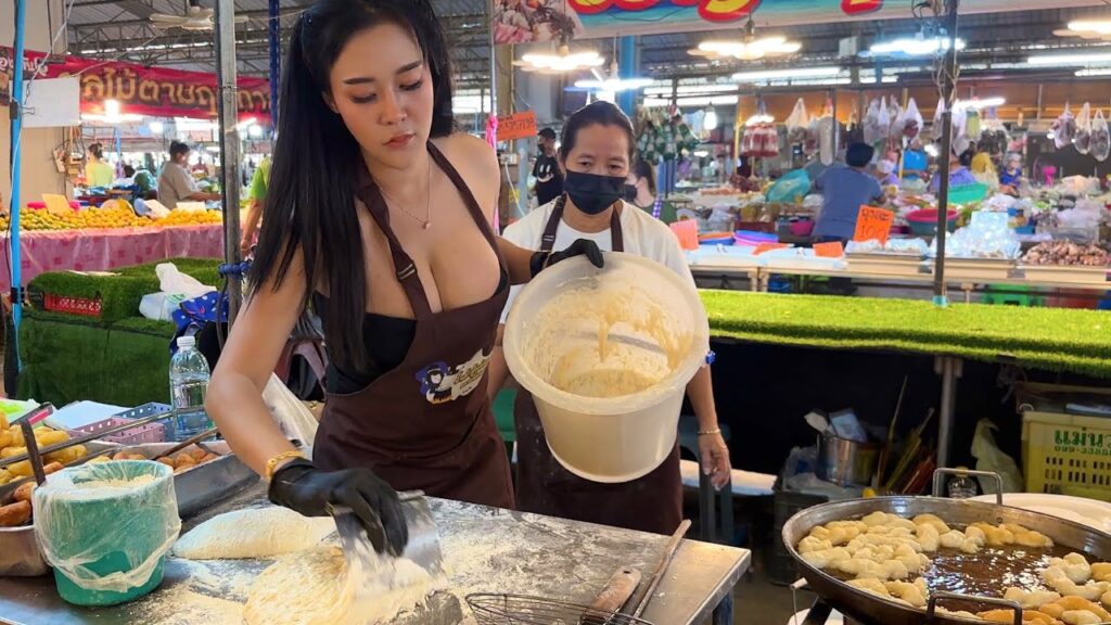 The Wonderful World of Thai Street Food: A Culinary Journey
