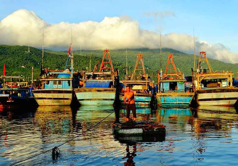 Exploring Thailands Charming Fishing Villages