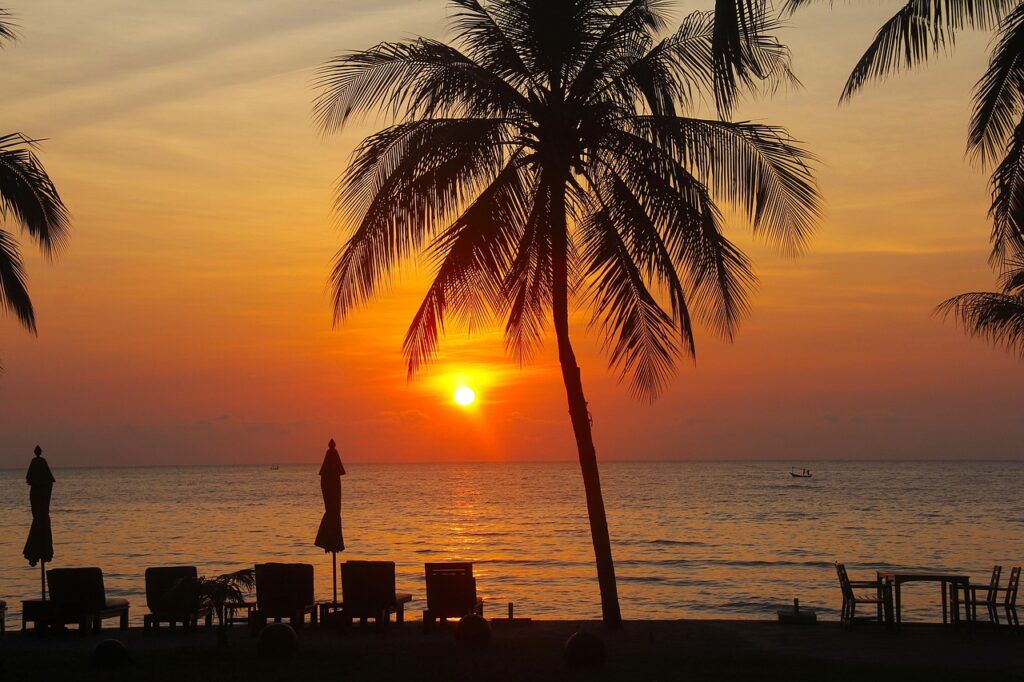 Golden Beach Hotel In Thailand